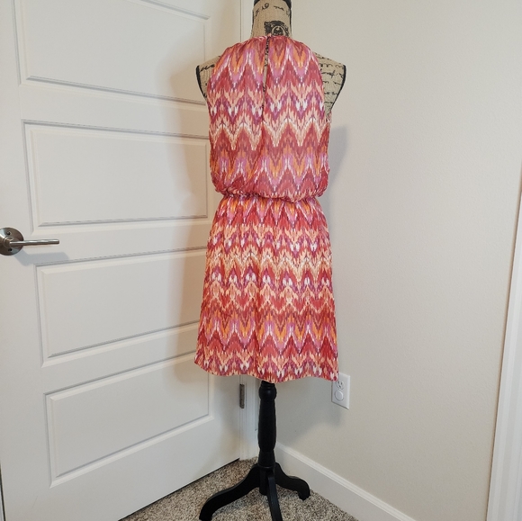 Guess Chevron Dress size 4 - Picture 2 of 8